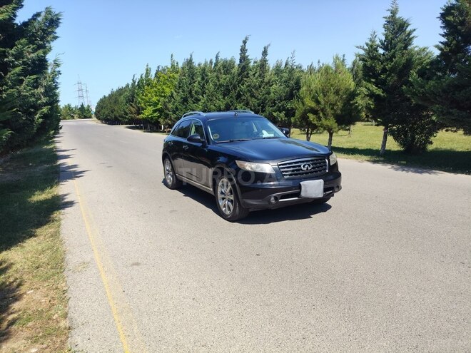 Infiniti FX35-4