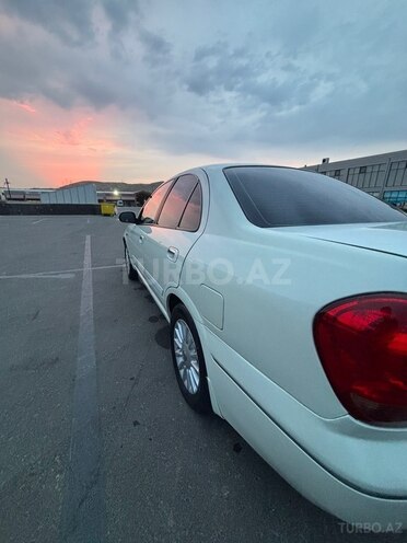 Nissan Sunny-7