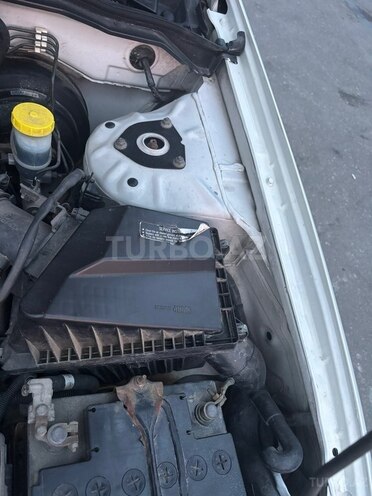 Nissan Sunny-12