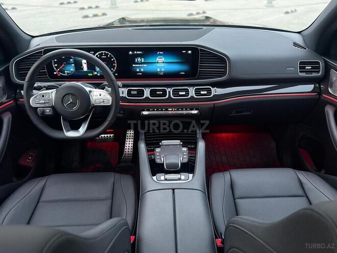 Mercedes GLS 450 4MATIC-13