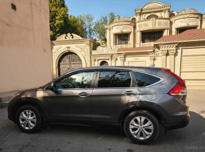 Honda CR-V-2