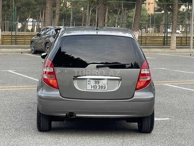 Mercedes A 170-8