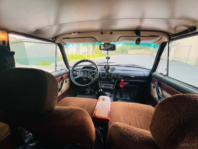 LADA (VAZ) 2103-6