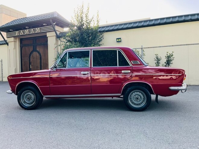 LADA (VAZ) 2103-3