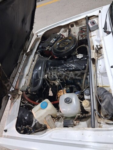 LADA (VAZ) 2107-8
