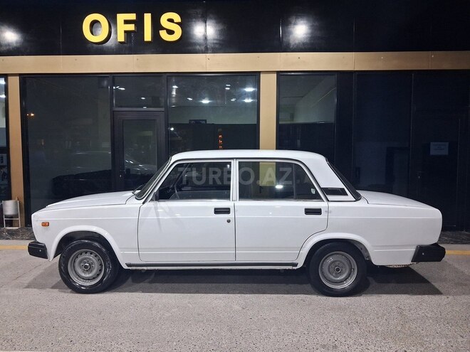 LADA (VAZ) 2107-13