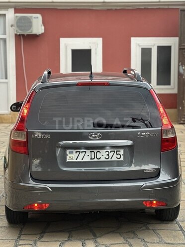 Hyundai i30-7