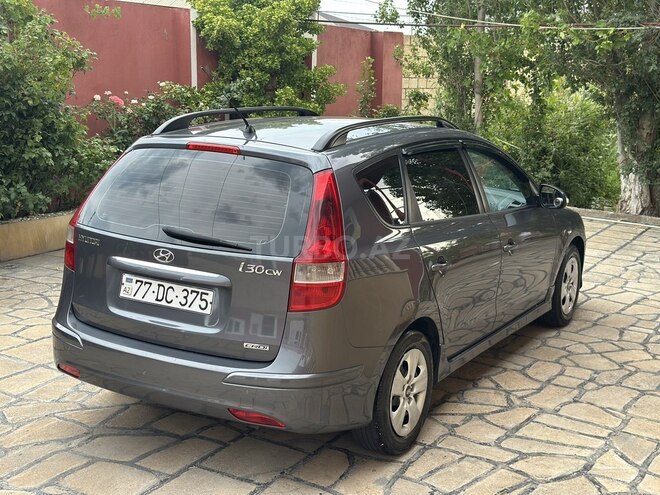 Hyundai i30-10