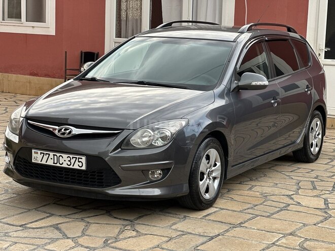Hyundai i30-2