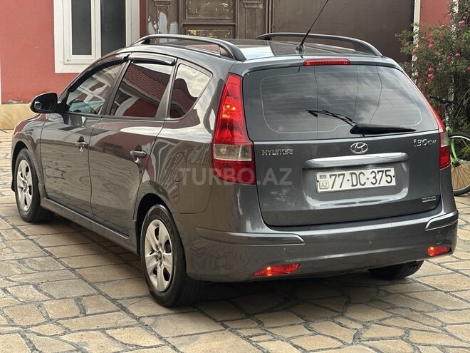 Hyundai i30-8