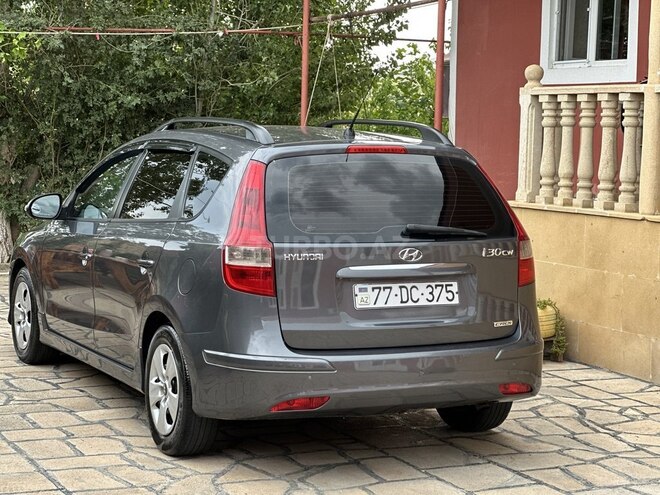 Hyundai i30-11