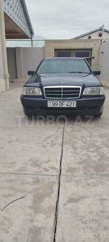 Mercedes C 180-7
