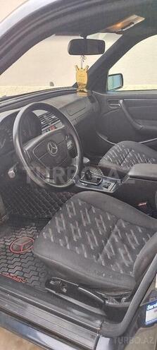 Mercedes C 180-2