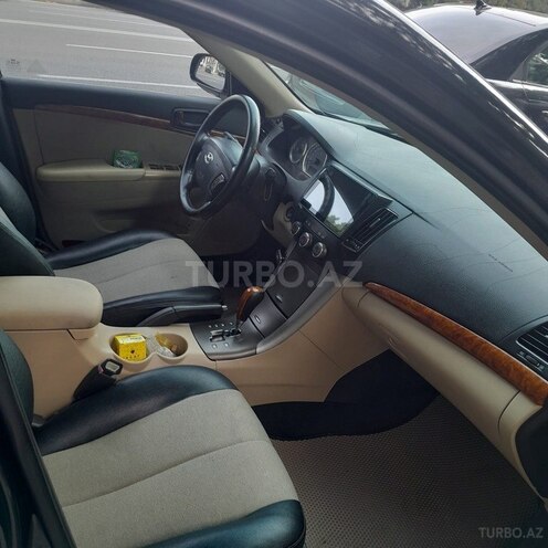 Hyundai Sonata-8