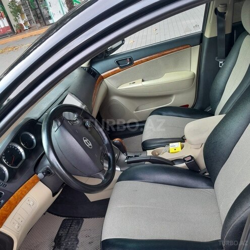Hyundai Sonata-7