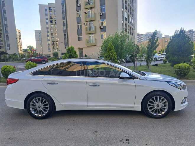 Hyundai Sonata-6