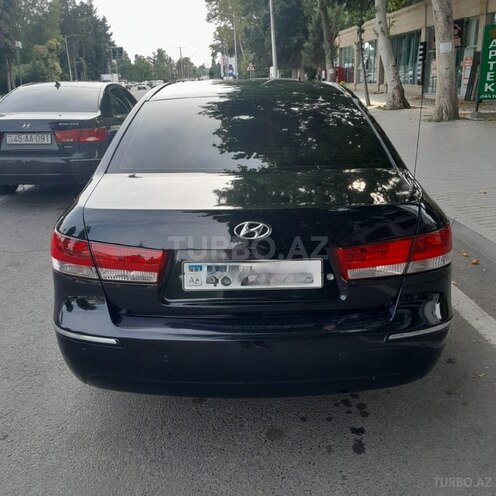 Hyundai Sonata-9