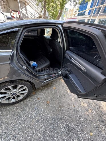 Ford Fusion (North America)-12