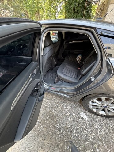 Ford Fusion (North America)-11