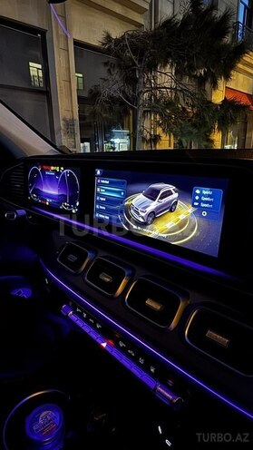 Mercedes GLE 400 e 4MATIC-18