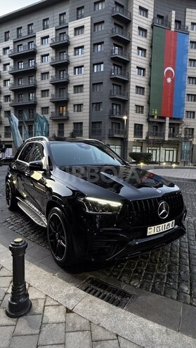 Mercedes GLE 400 e 4MATIC-1