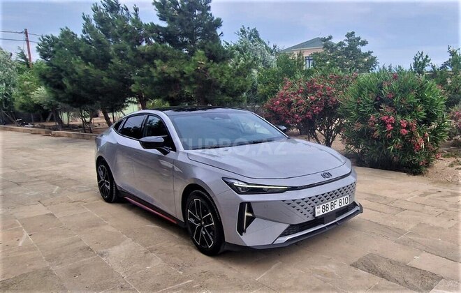 Changan Qiyuan A06-1