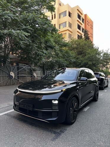 Li Auto L9-3