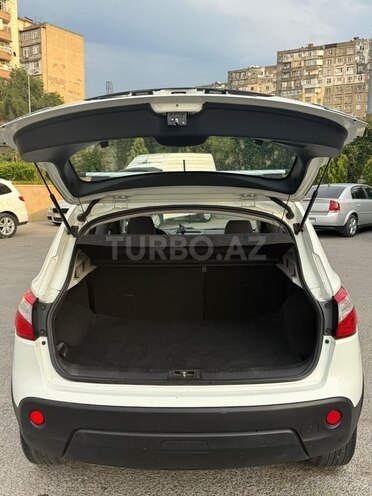 Nissan Qashqai-5