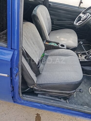 LADA (VAZ) 2106-7
