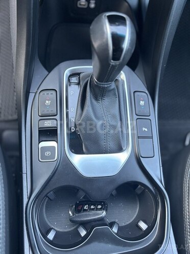 Hyundai Santa Fe-9