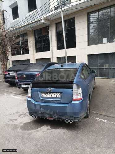Toyota Prius-3