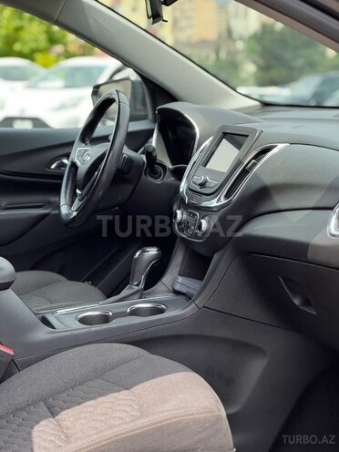 Chevrolet Equinox-18
