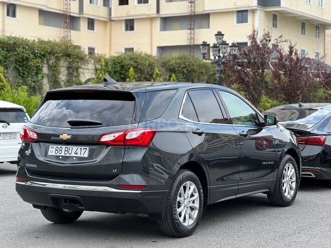 Chevrolet Equinox-12