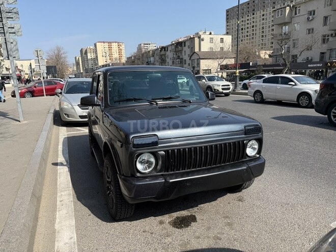 LADA (VAZ) Niva-1