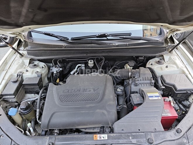 Hyundai Santa Fe-15