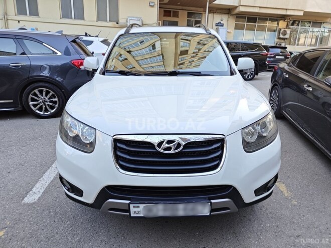 Hyundai Santa Fe-1
