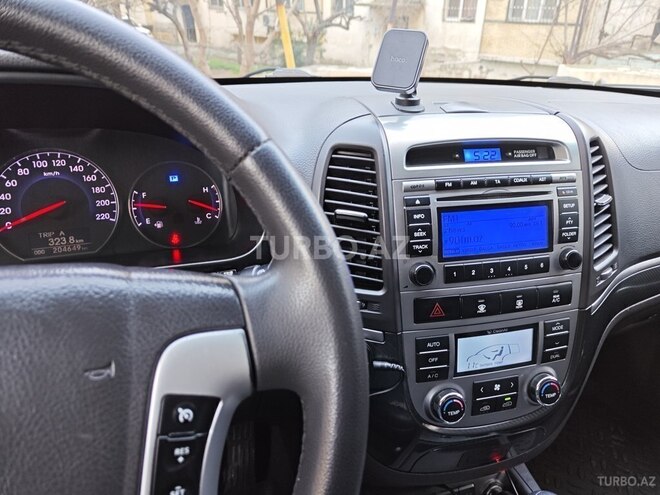 Hyundai Santa Fe-7