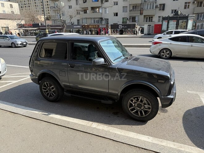 LADA (VAZ) Niva-5