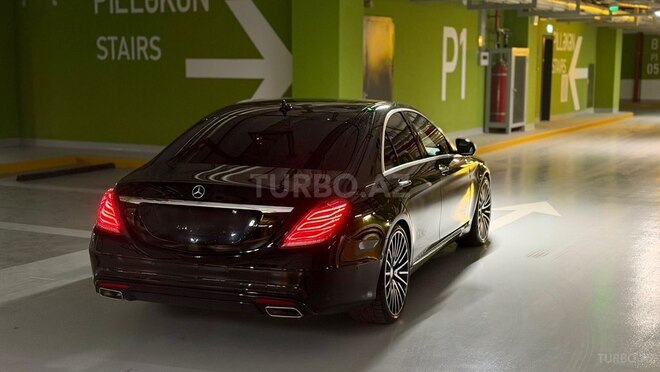 Mercedes S 400 d-6