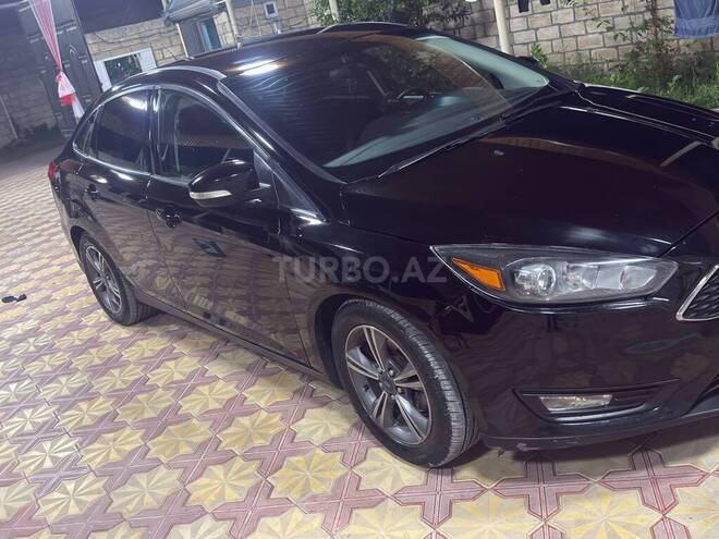 Ford Focus-2