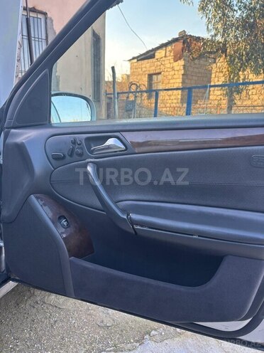 Mercedes C 240-4