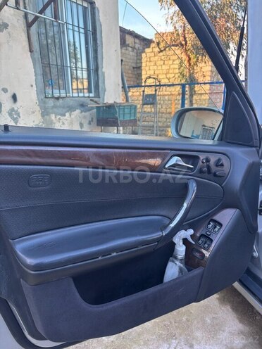 Mercedes C 240-9