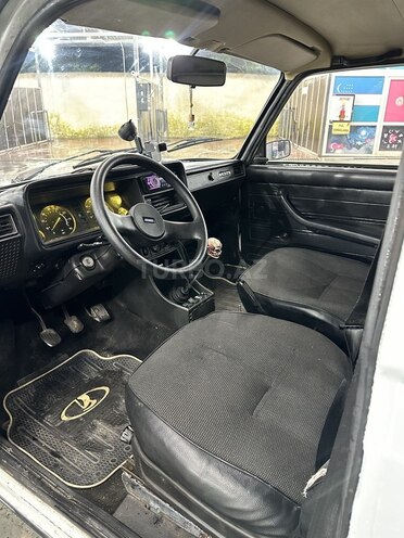 LADA (VAZ) 2107-8