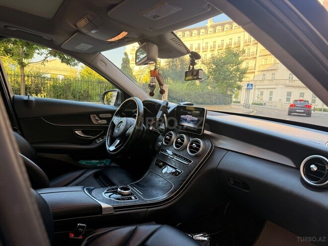 Mercedes C 300-17