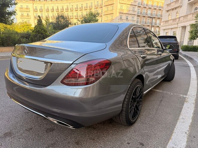 Mercedes C 300-8