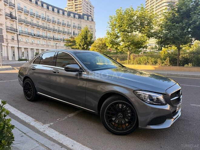 Mercedes C 300-2