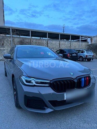 BMW 530e-1