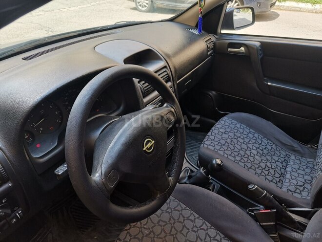 Opel Astra-4