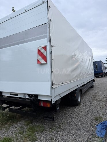 Mercedes Atego 818-10