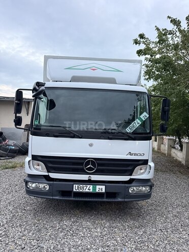 Mercedes Atego 818-1